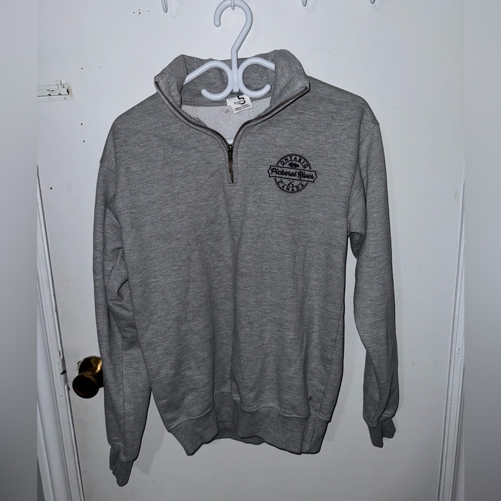 Quarter zip (pickerel river)